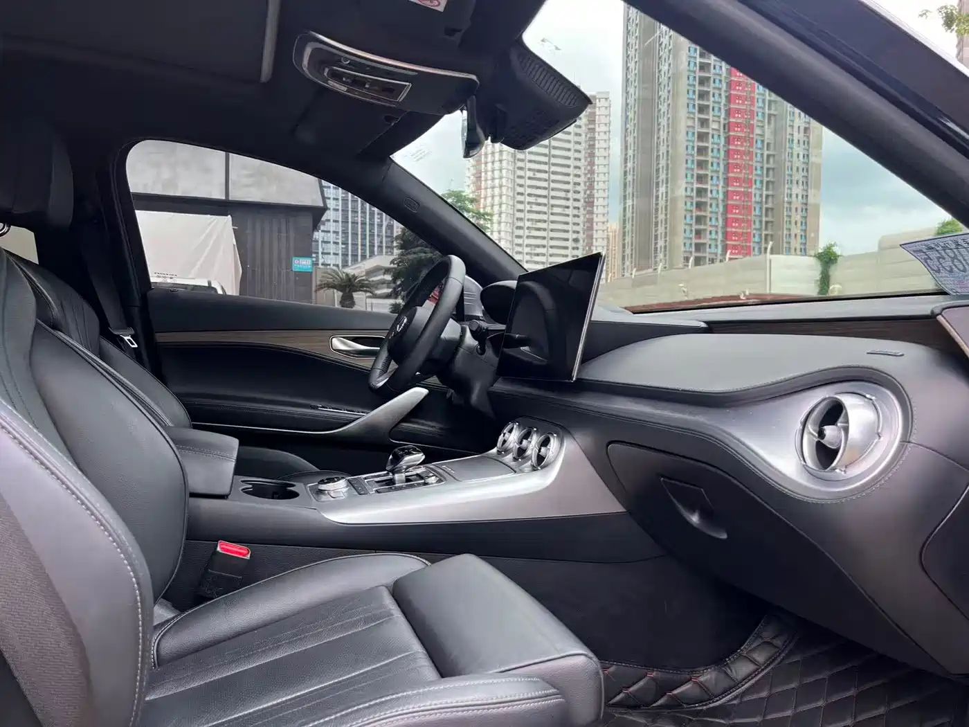Denza X 2020 Model PHEV Flagship Edition фото 6