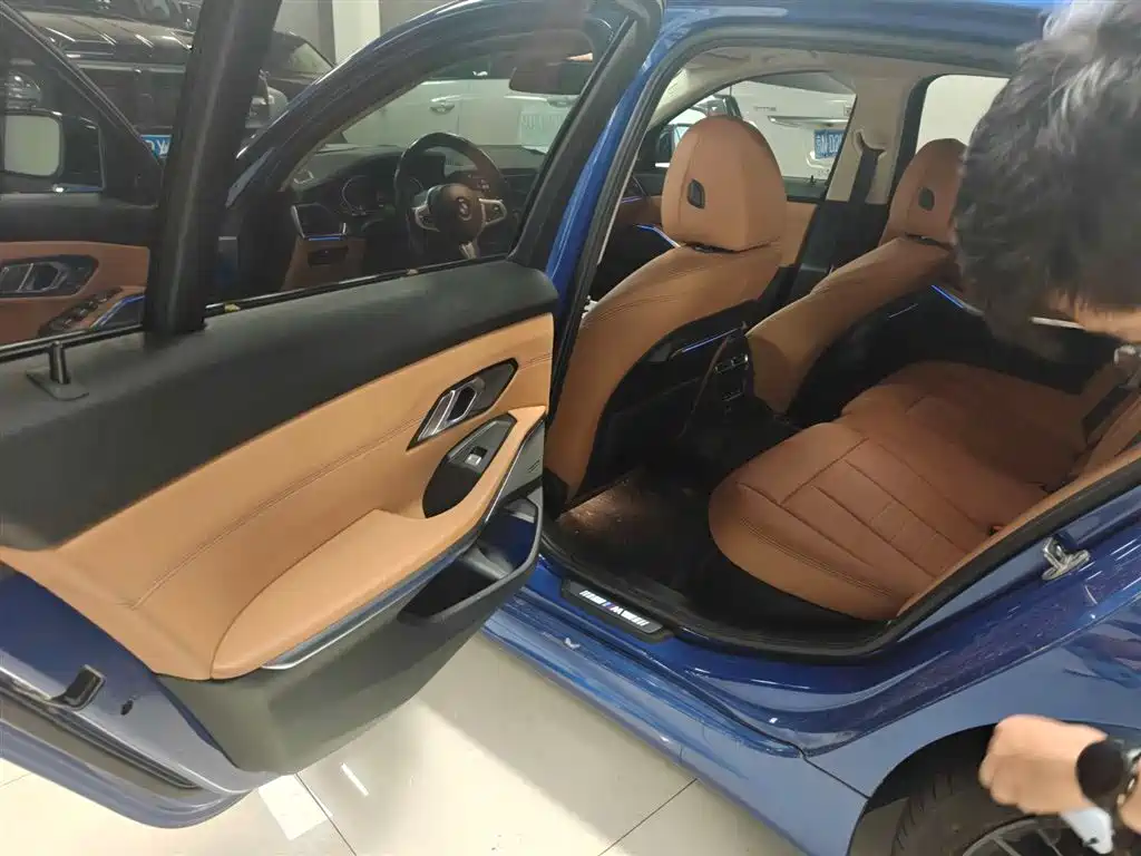 BMW 3 Series 2021 Facelift 325Li M Sport Shadow Edition фото 7