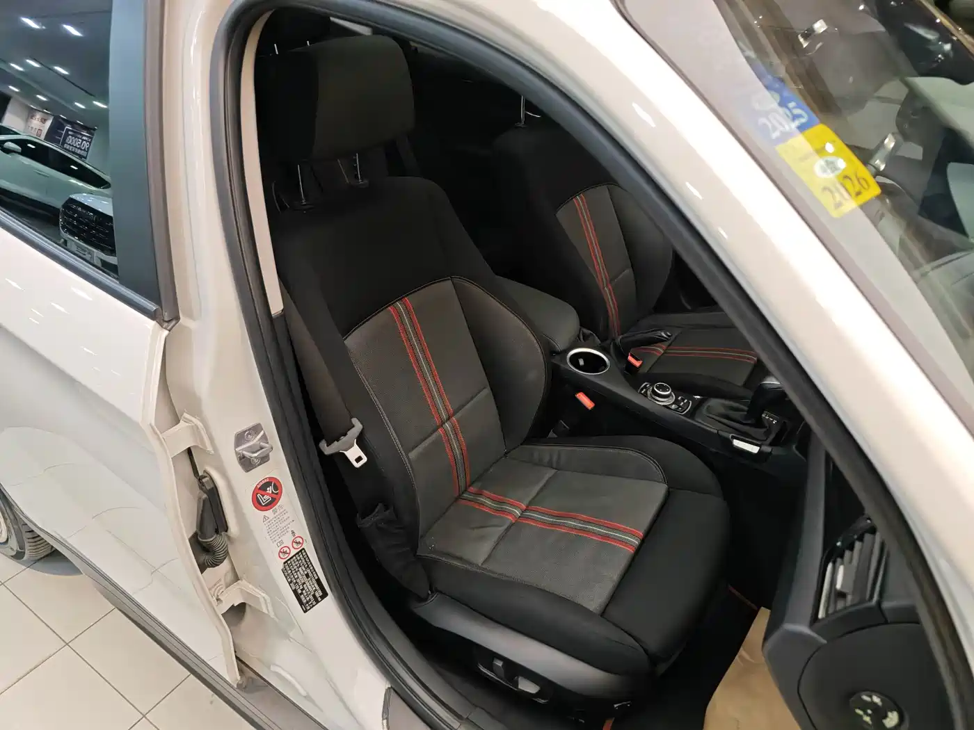 BMW X1 2013 sDrive18i Sport Design Package фото 33