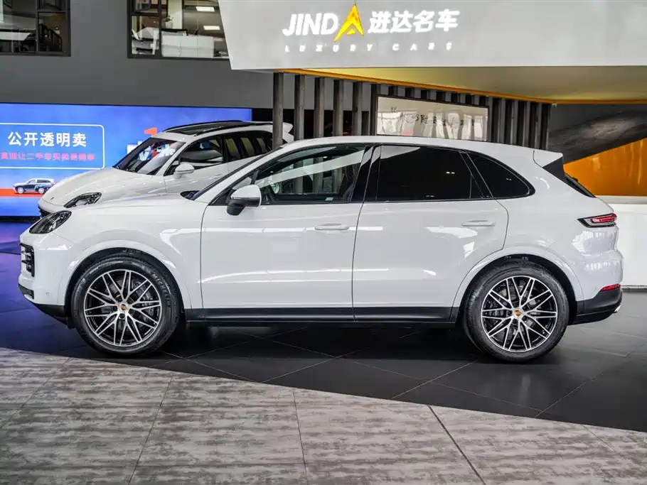 Porsche Cayenne 2024 Cayenne 3.0T фото 10