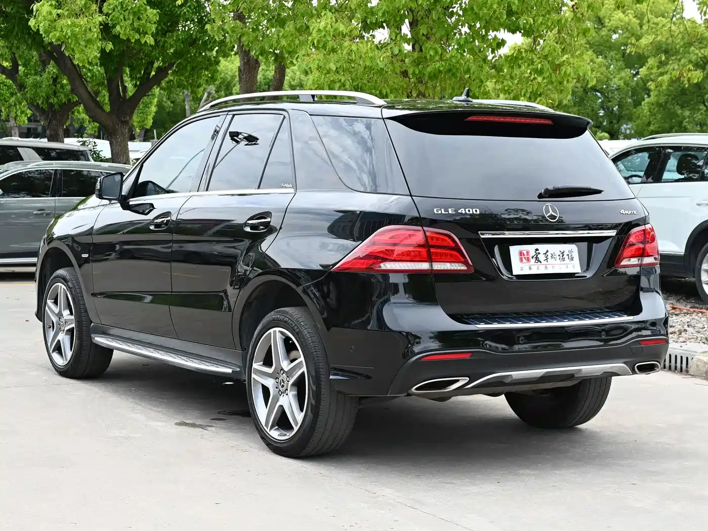 Mercedes-Benz GLE 2018 GLE 400 4MATIC Ultimate Edition фото 4