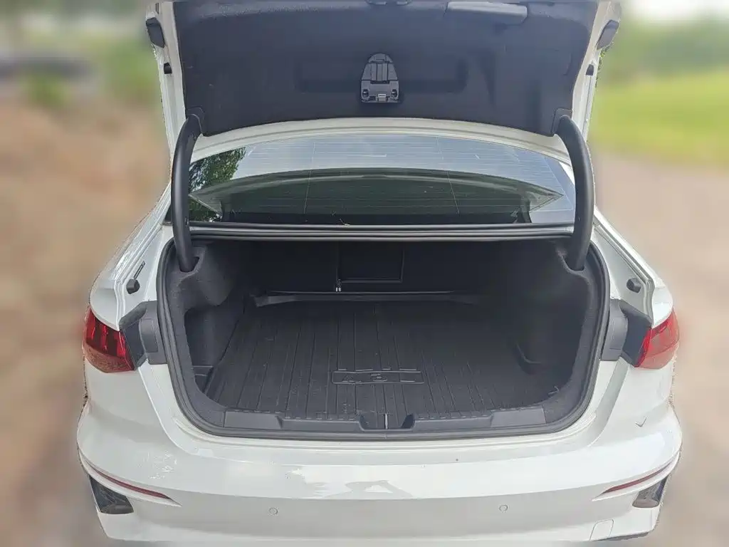 Photo 20 - Audi A3