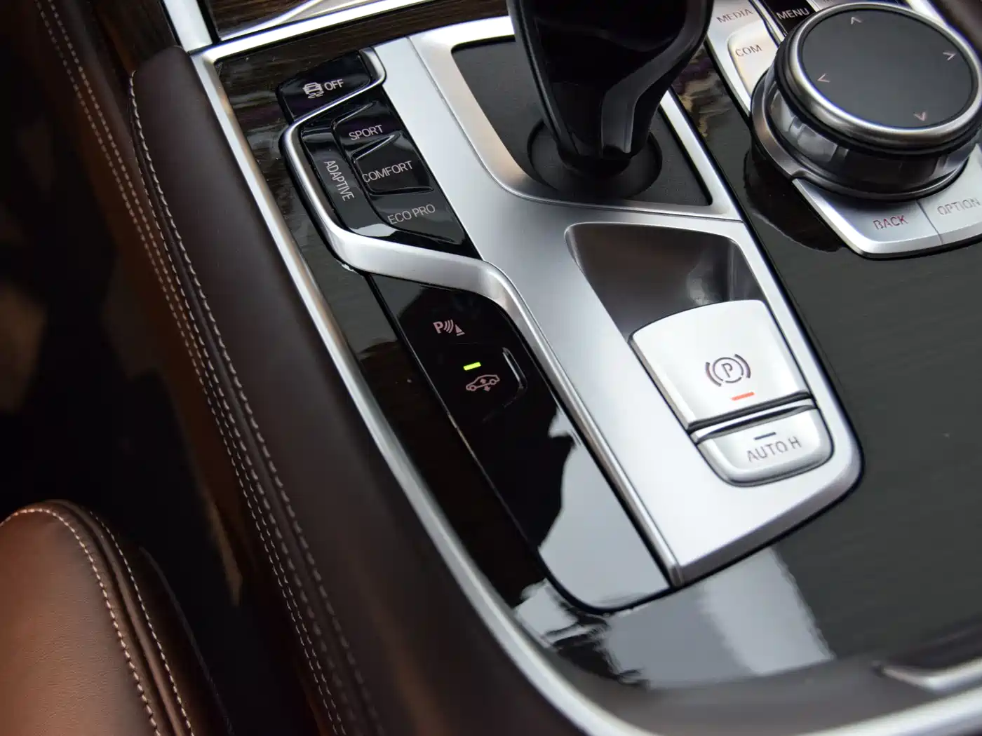 BMW 7 Series 2021 Model 730Li Luxury Package фото 19