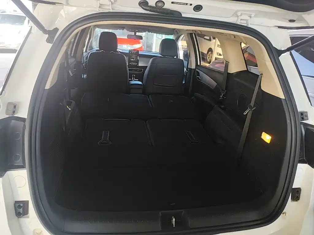BYD Song MAX 2022 2021 Upgrade 1.5T Automatic Luxury Edition 7-Seater