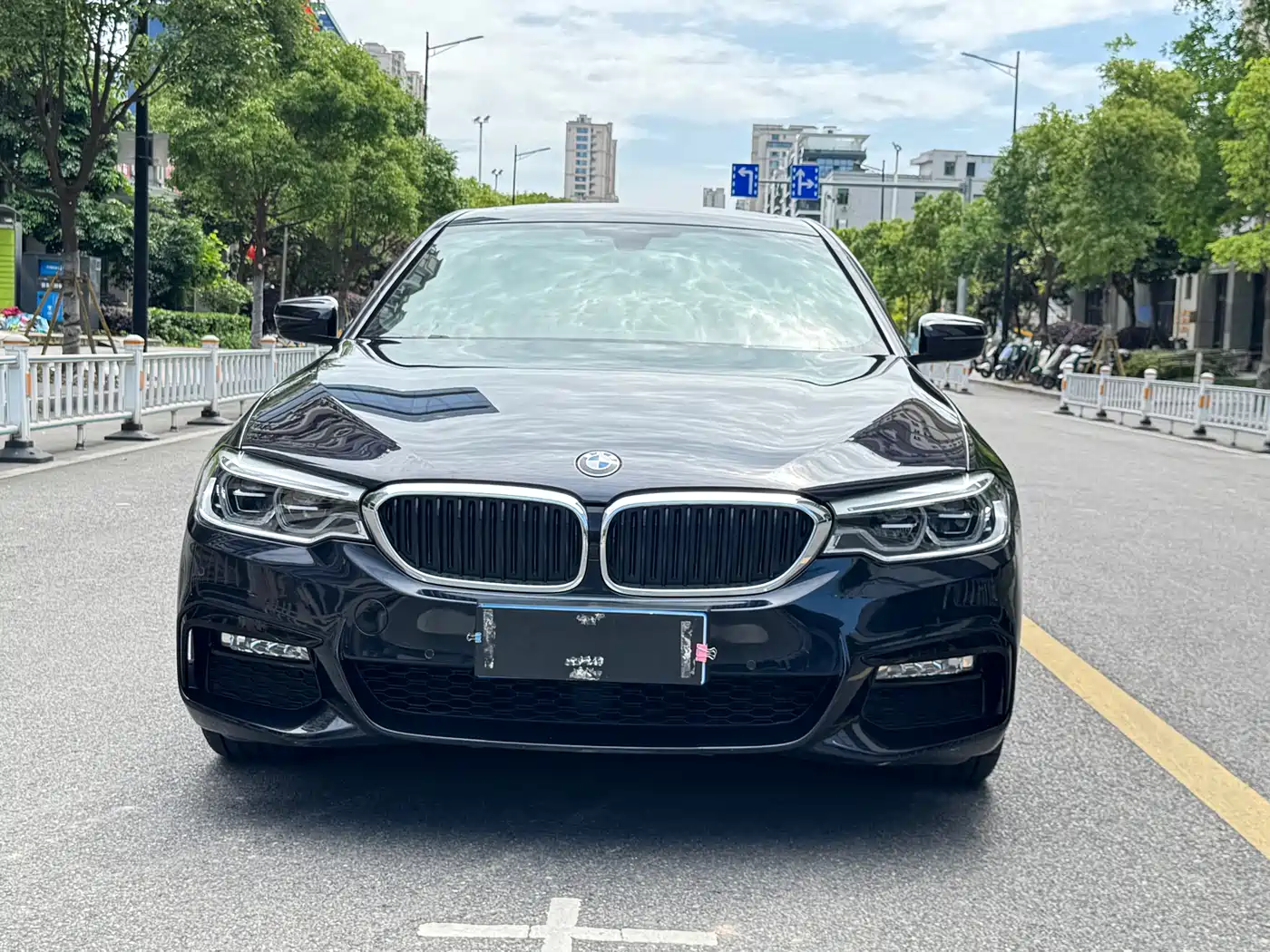 BMW 5 Series 2018 Facelift 530Li Leading M Sport Package фото 2