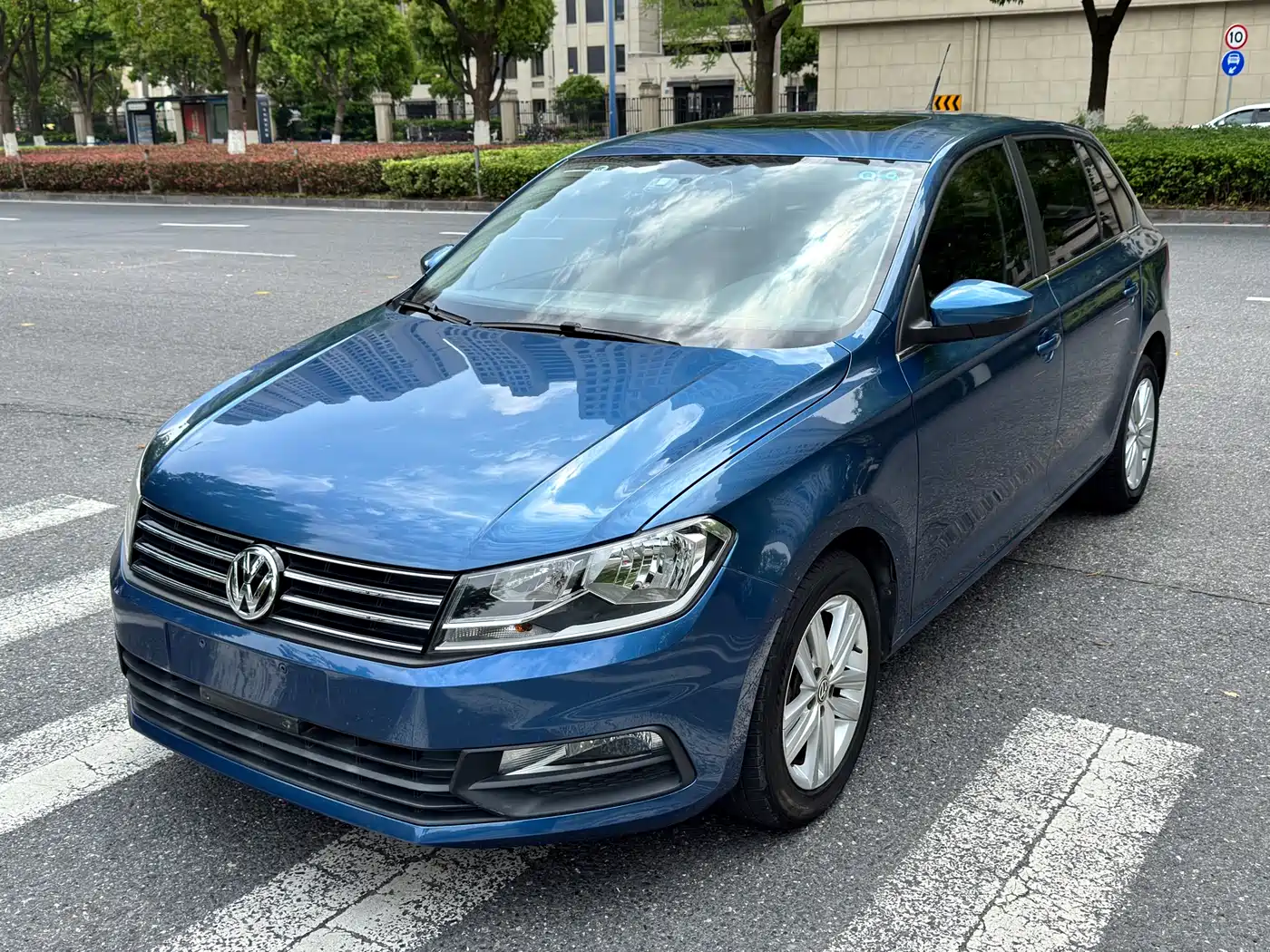 Volkswagen Santana 2015 Gran Santana 1.6L Automatic Comfort