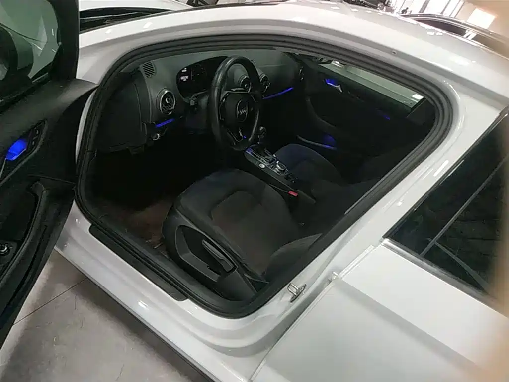 Audi A3 2019 Limousine 35 TFSI Progressive China VI фото 16