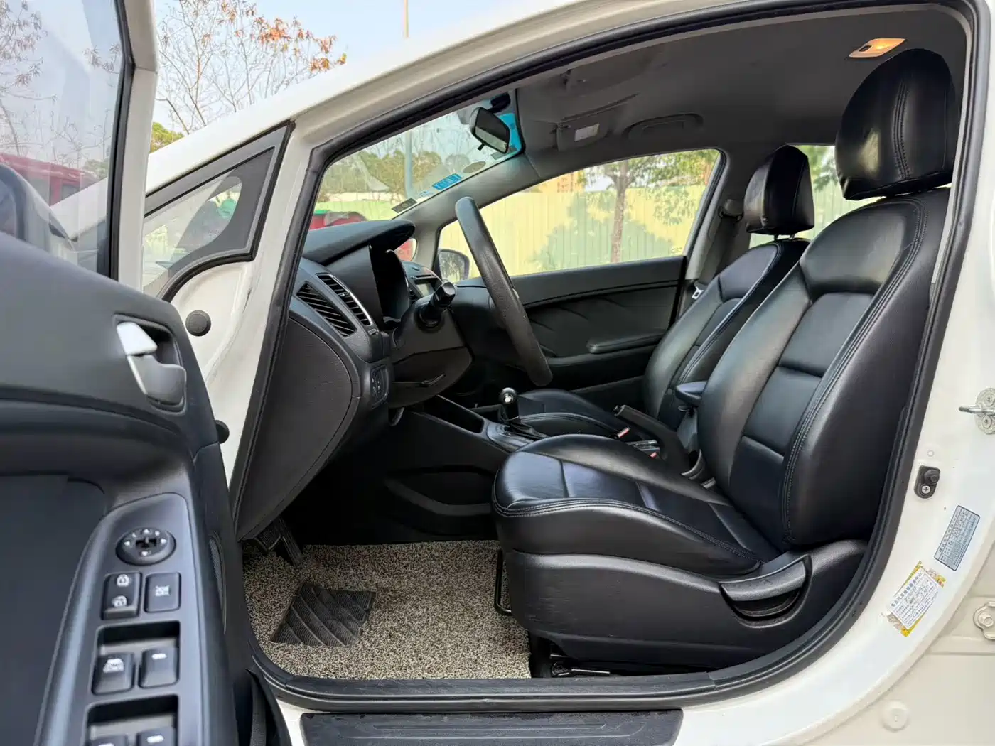 Фото 4 - Kia K3