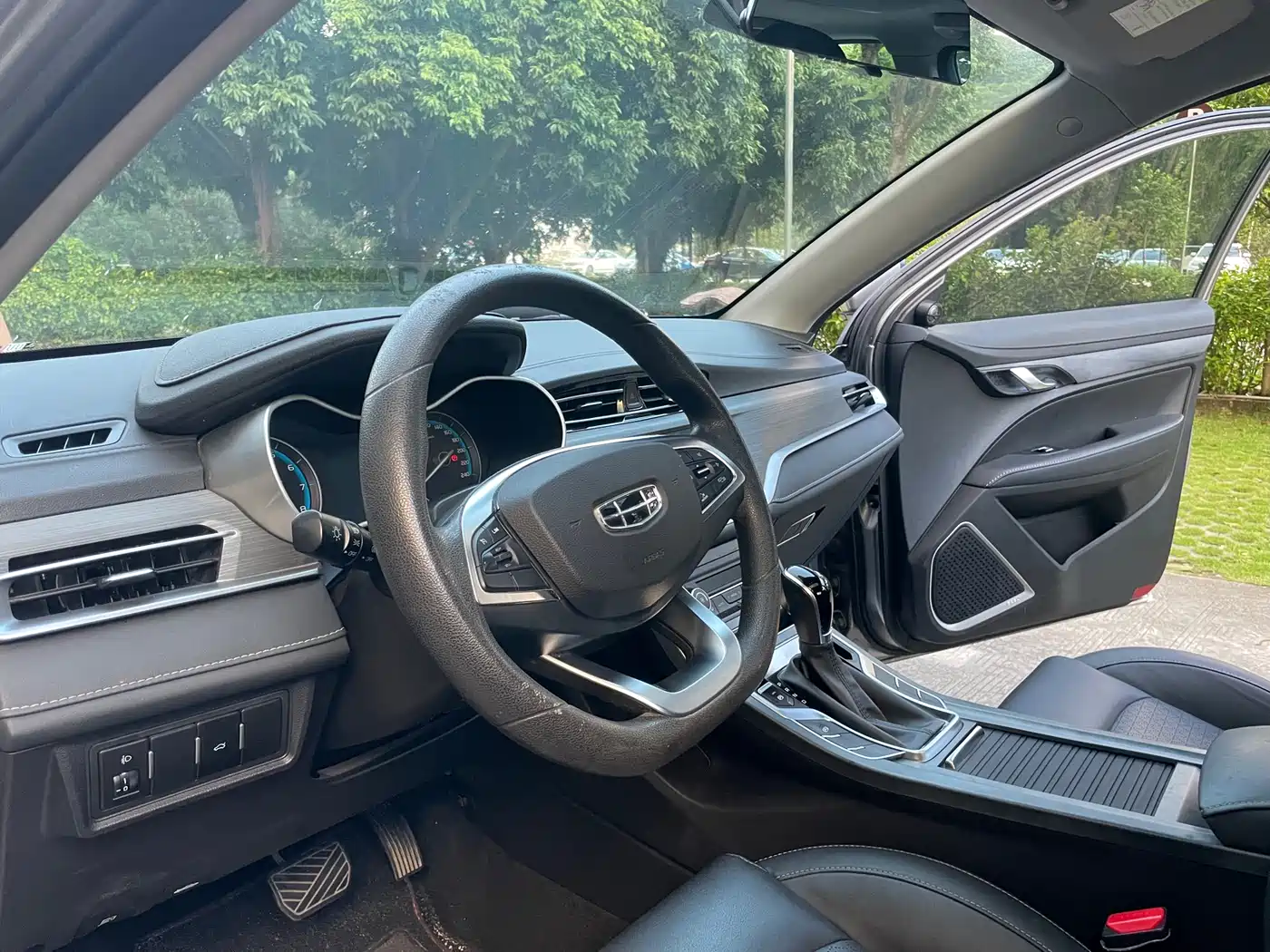 GEELY AUTOMOBILE EMGRAND