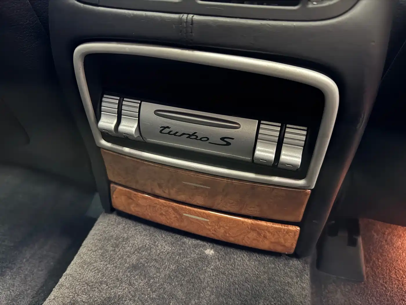 Porsche Cayenne 2006 Cayenne Turbo S 4.5T фото 49