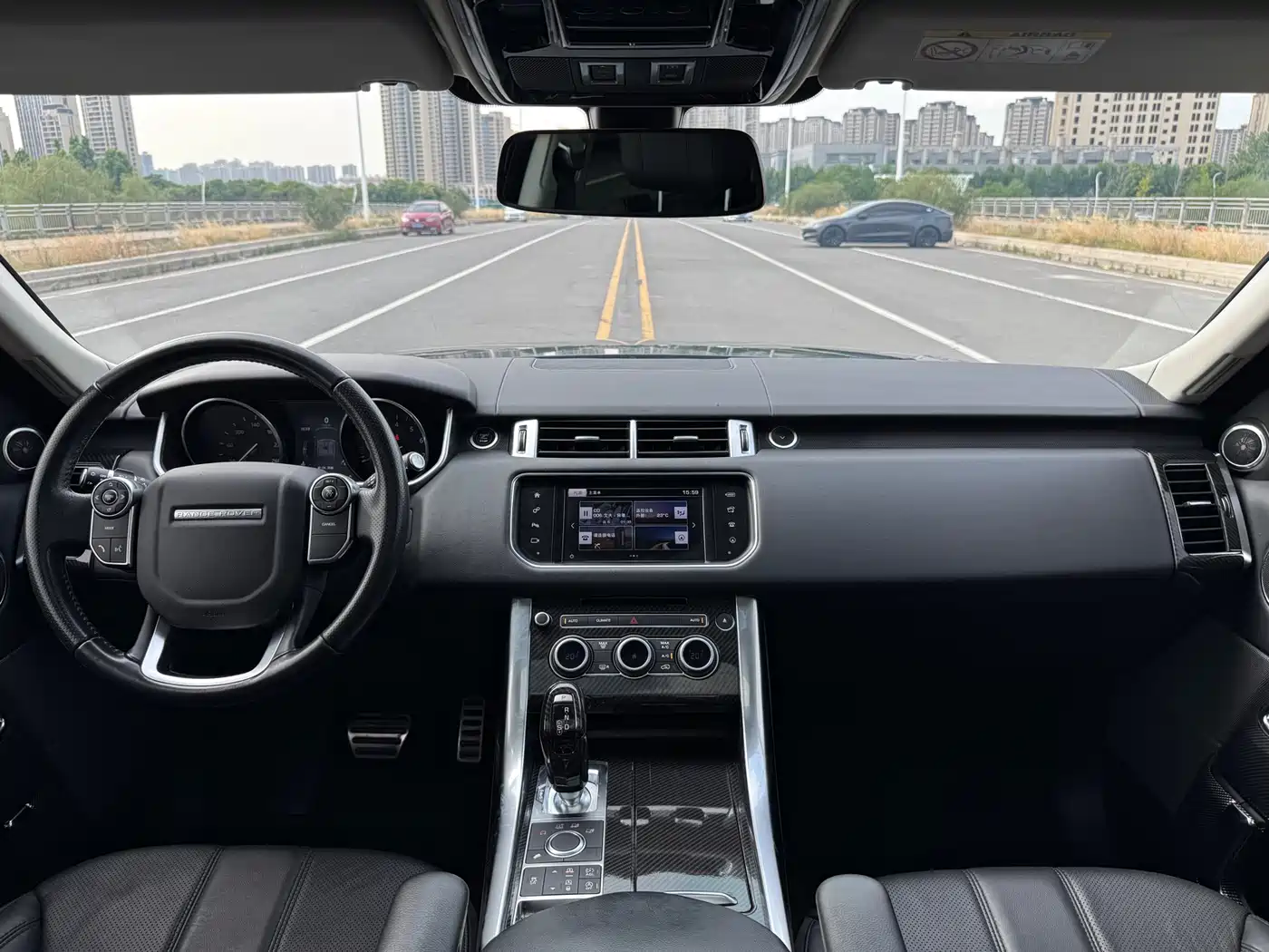 Land Rover Range Rover Sport 2016 Model 3.0 SC V6 SE фото 24