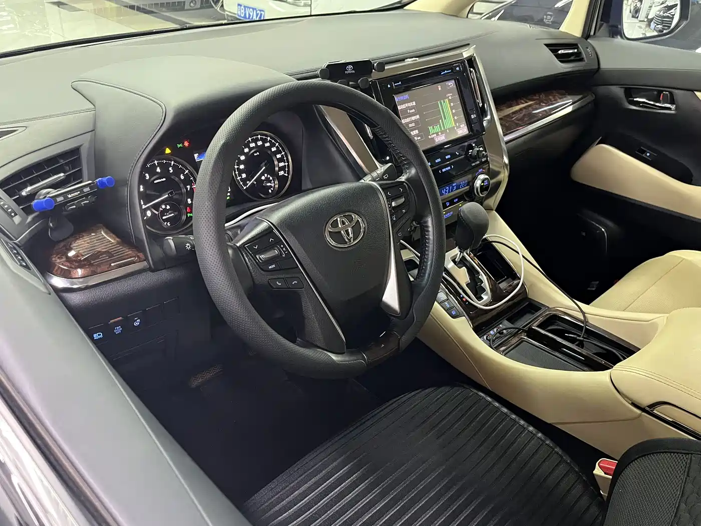 Toyota Alphard 2018 Facelift 3.5L Luxury Edition фото 6