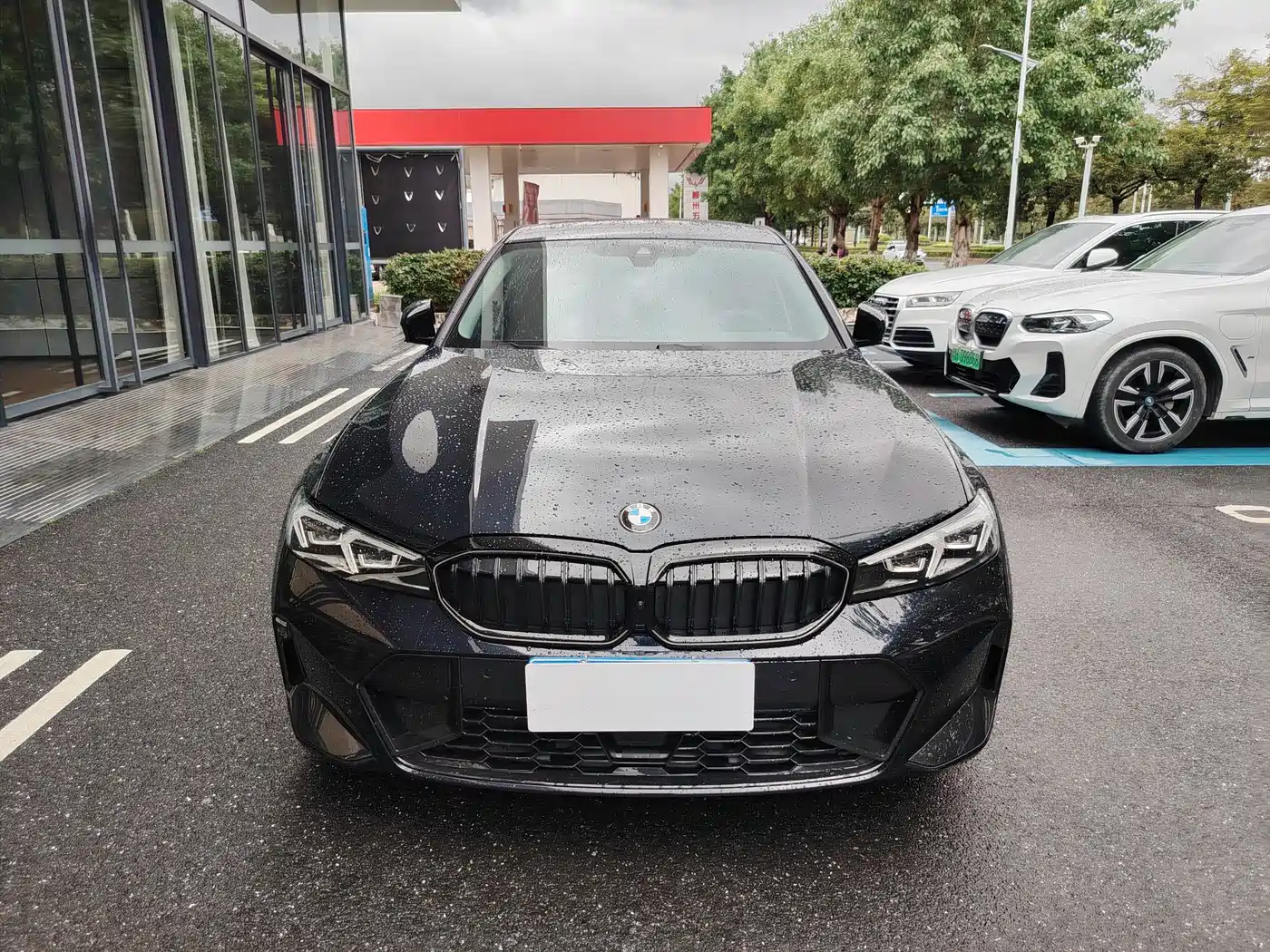 BMW 3 Series 2025 330Li M Sport Night Edition фото 7