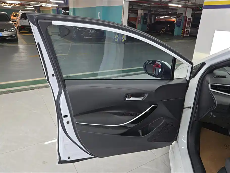 Toyota Levin 2022 Dual Engine 1.8H E-CVT Progressive Edition фото 7