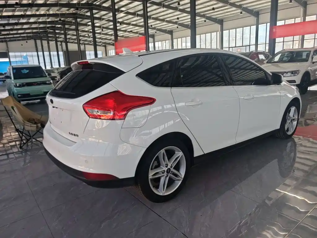 Ford Focus, миниатюра 7