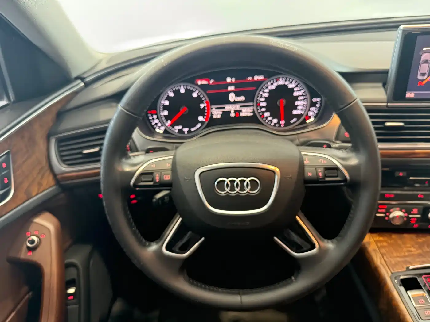 Audi A6L 2018 30th Anniversary 35 TFSI Fashion фото 7