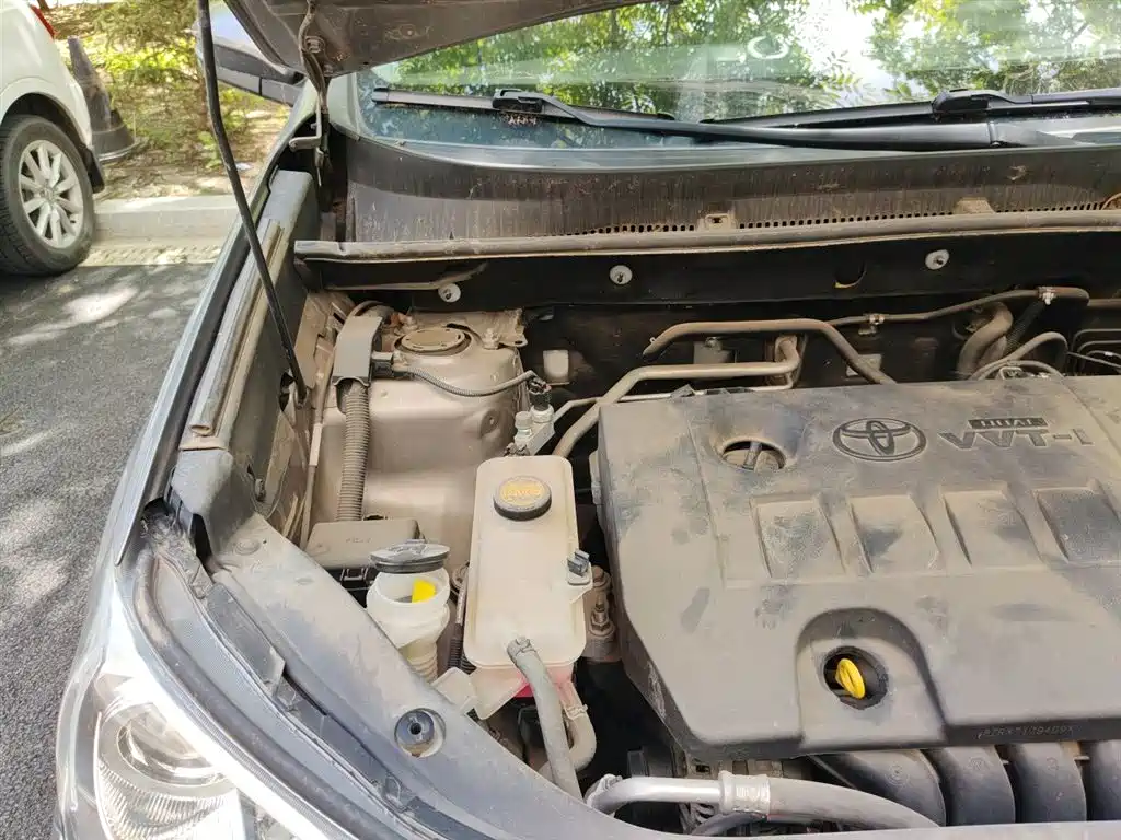 Toyota RAV4 Rongfang 2015 2.0L CVT 2WD Trend Edition фото 23