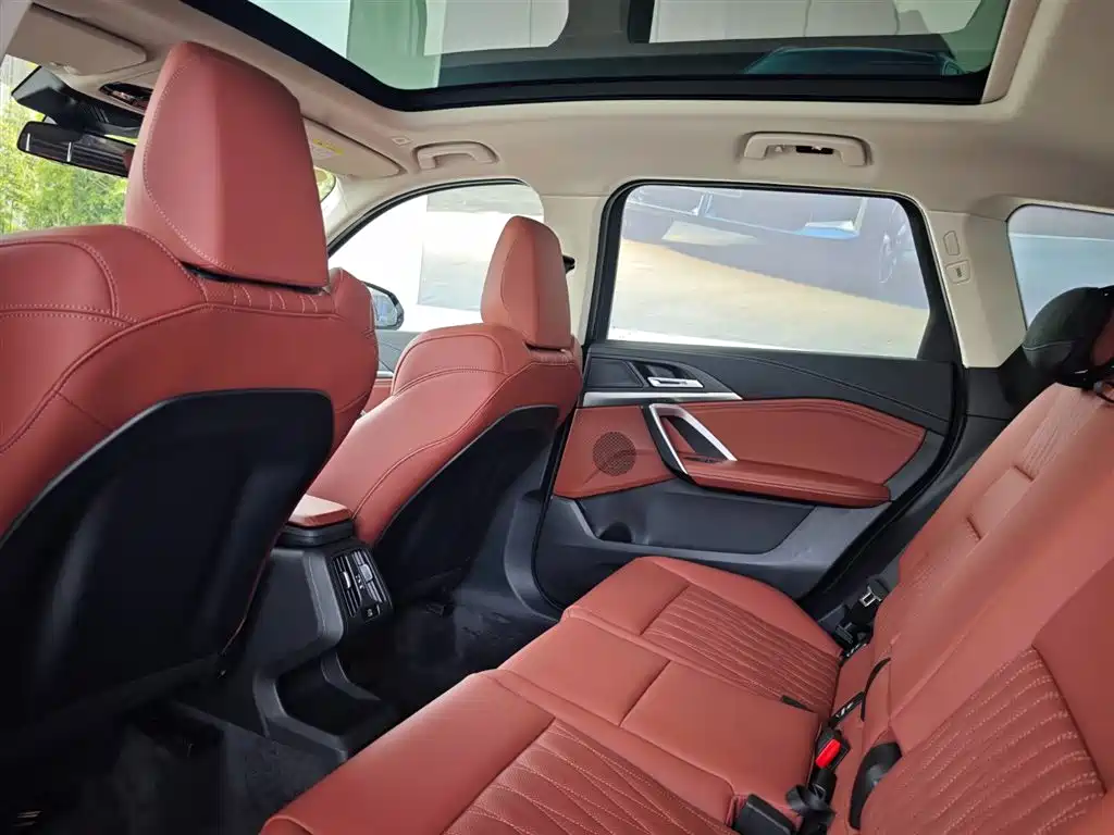 BMW X1 2026 Model Year sDrive25Li M Sport Package фото 12