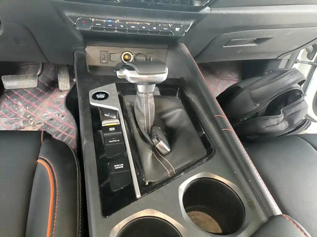 Changan Oshan X7 PLUS 2023 2022 1.5T Blue Whale Edition Auto Executive