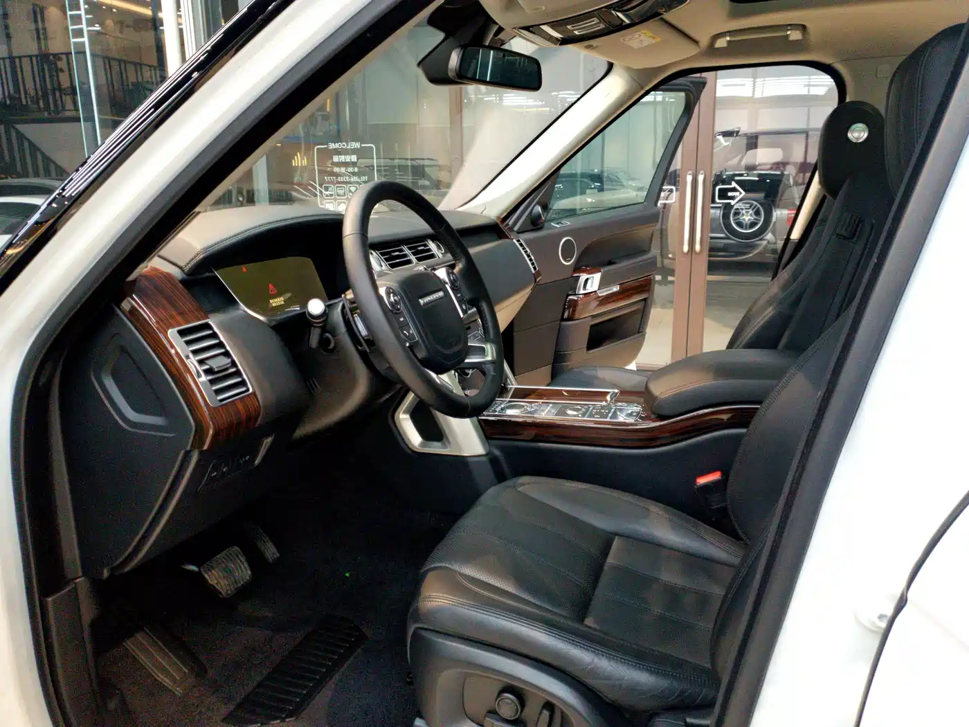 Land Rover Range Rover 2016 3.0 SC V6 Vogue фото 10
