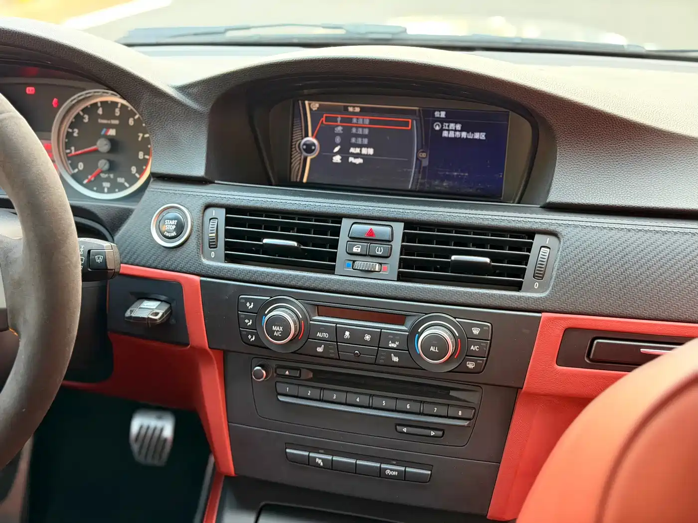 BMW M3 2013 2011 M3 Coupe Carbon Fiber Roof Edition