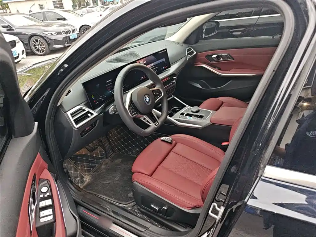 BMW i3 2025 eDrive 35 L фото 11