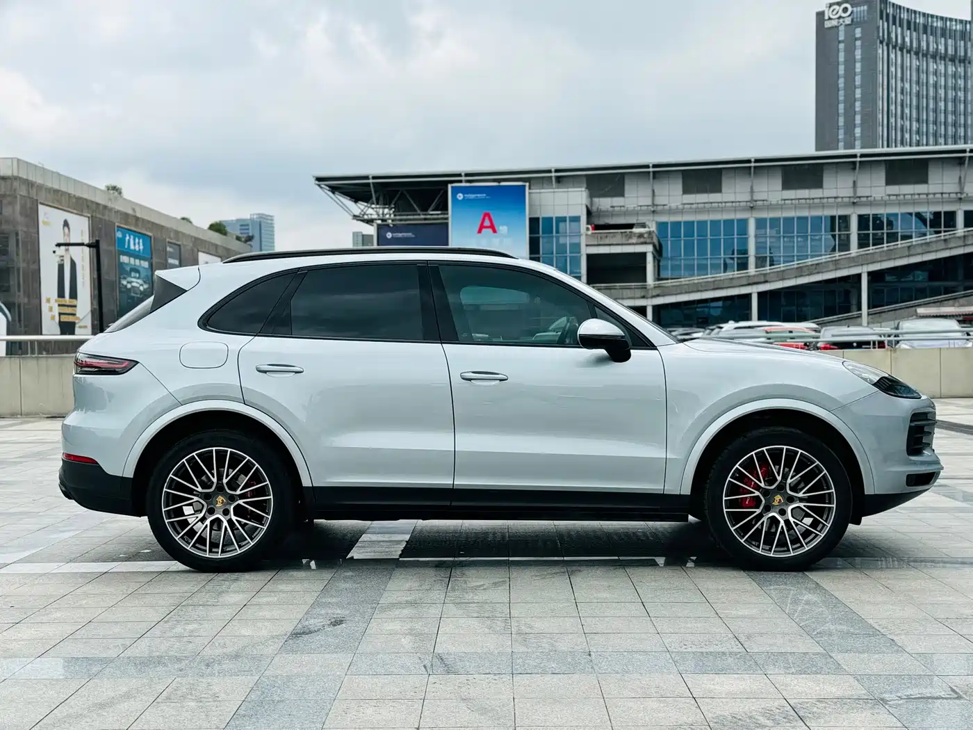 Porsche Cayenne 2019 Cayenne 3.0T фото 15