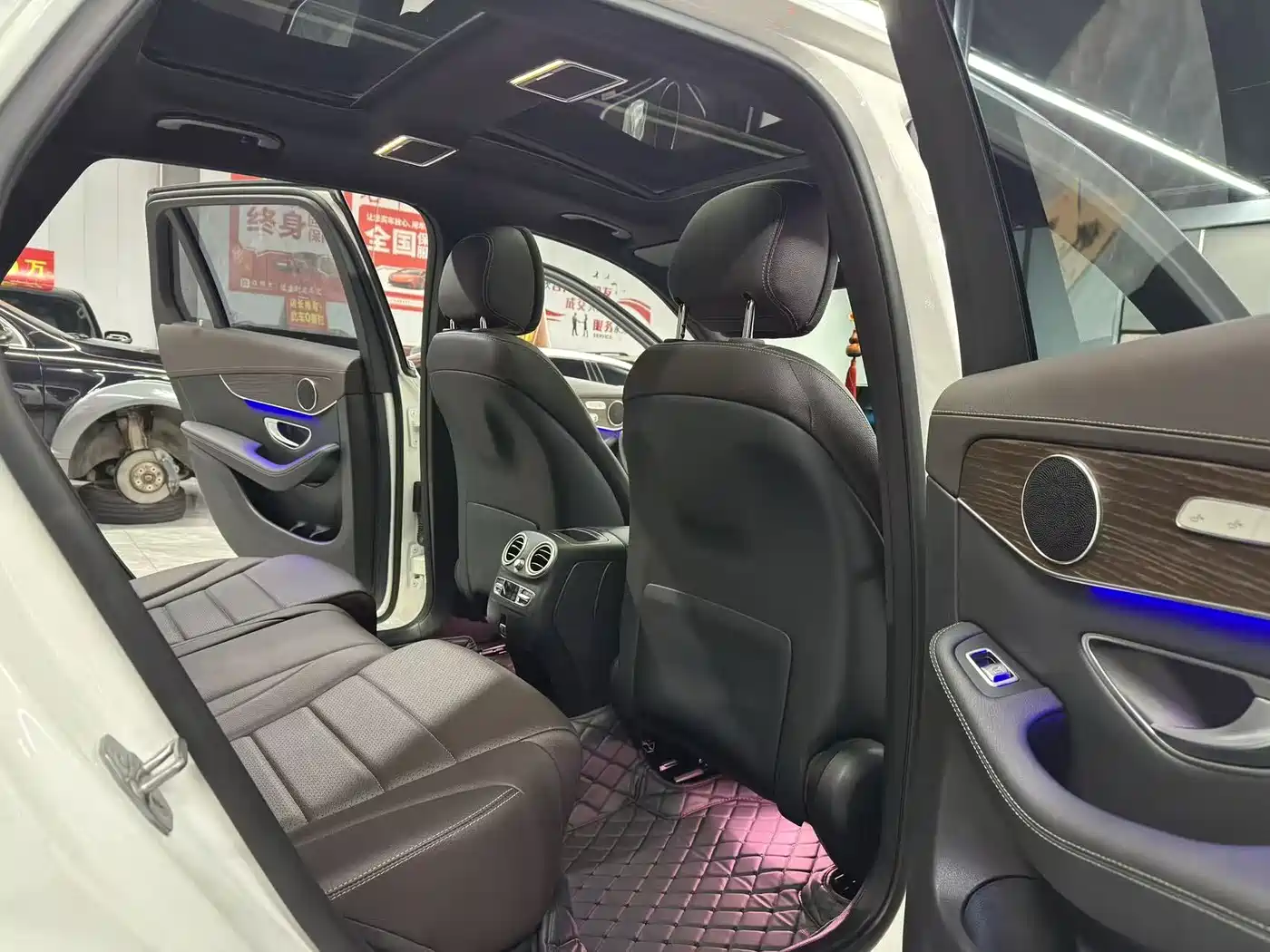Mercedes-Benz GLC 2022 Facelift GLC 300 L 4MATIC Dynamic Collector's Edition фото 9