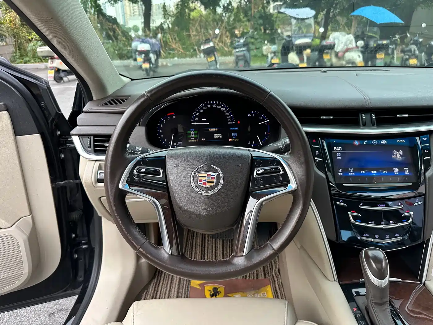Cadillac XTS 2016 2015 28T Comfort