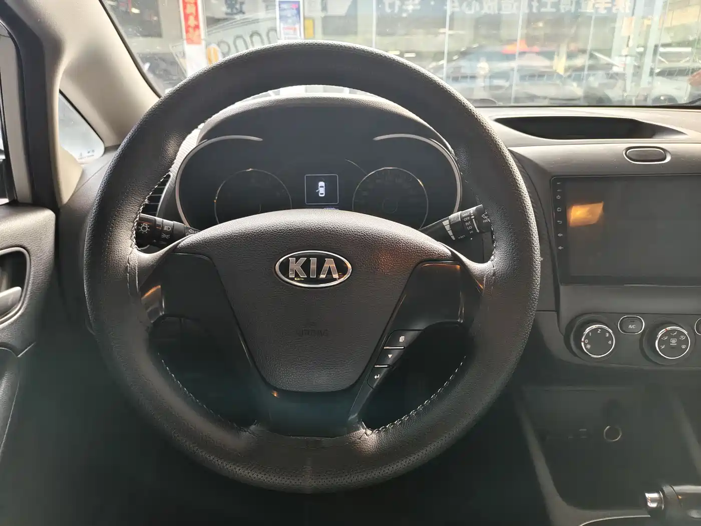 Kia K3 2016 1.6L Automatic GLS фото 10