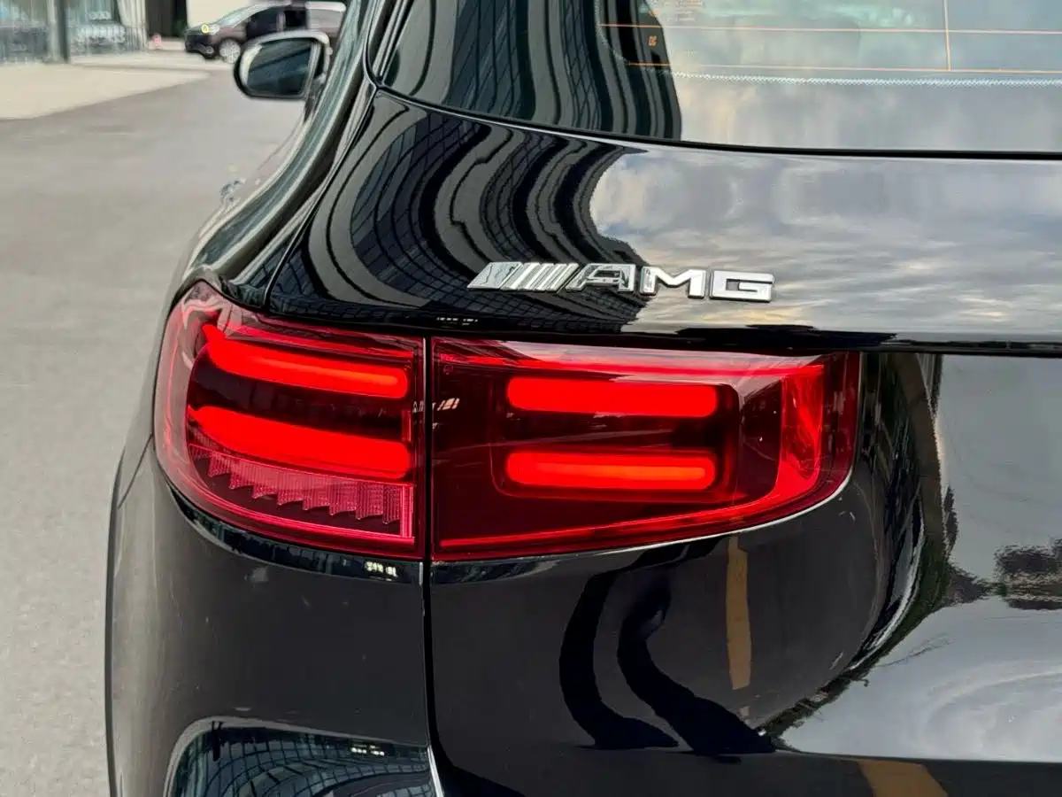 Mercedes-Benz GLB 2024 Facelift GLB 220 Dynamic фото 8