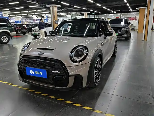 MINI 