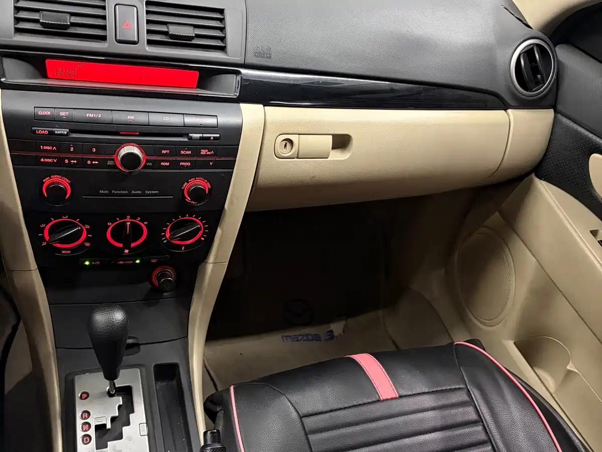 Mazda 3 2011 2012 1.6L Auto Classic Standard