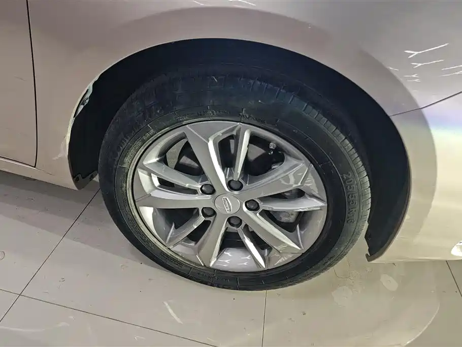 GEELY AUTOMOBILE EMGRAND GL