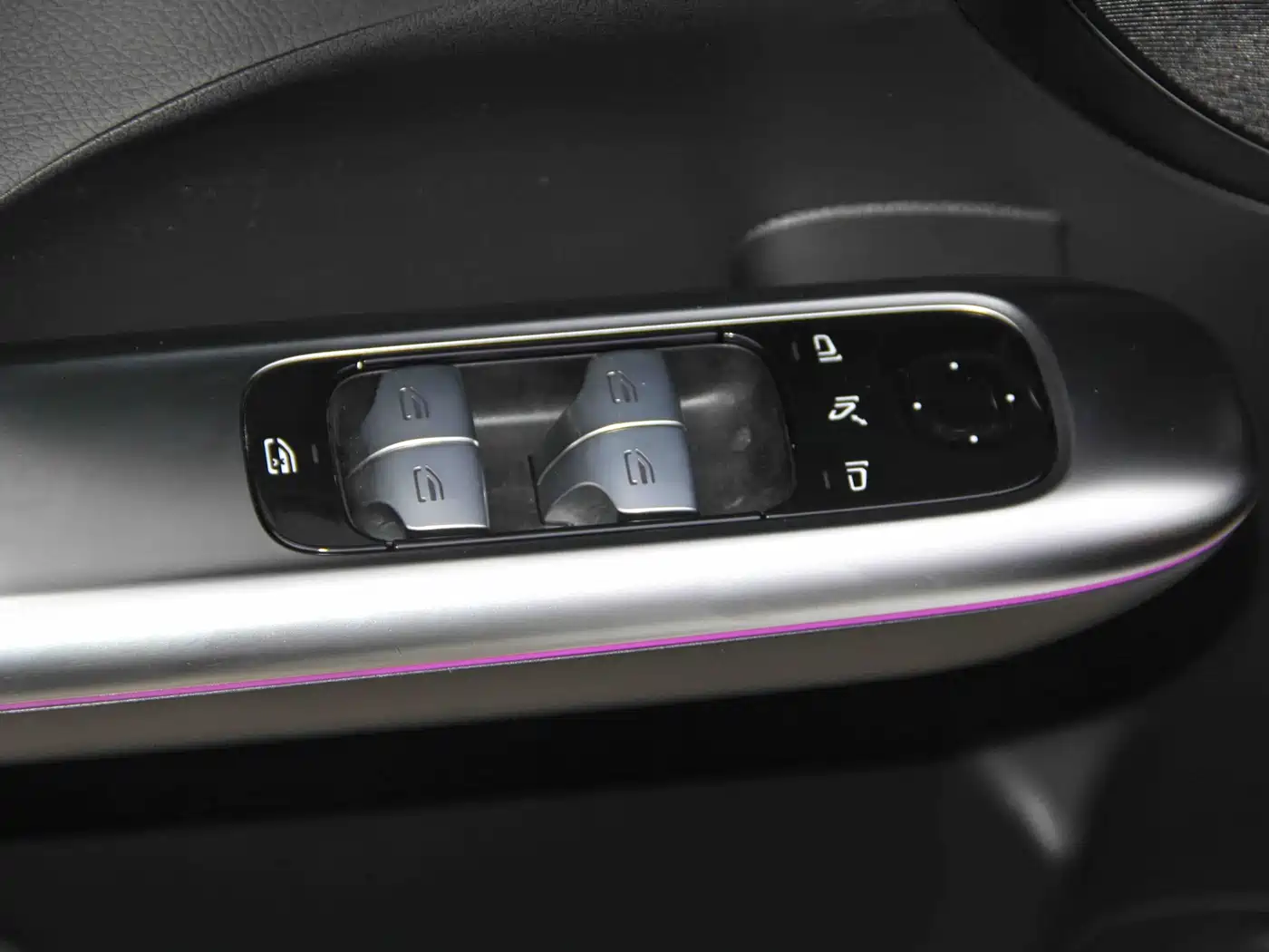 Mercedes-Benz C-Class 2024 Facelift C 260 L Sport фото 9