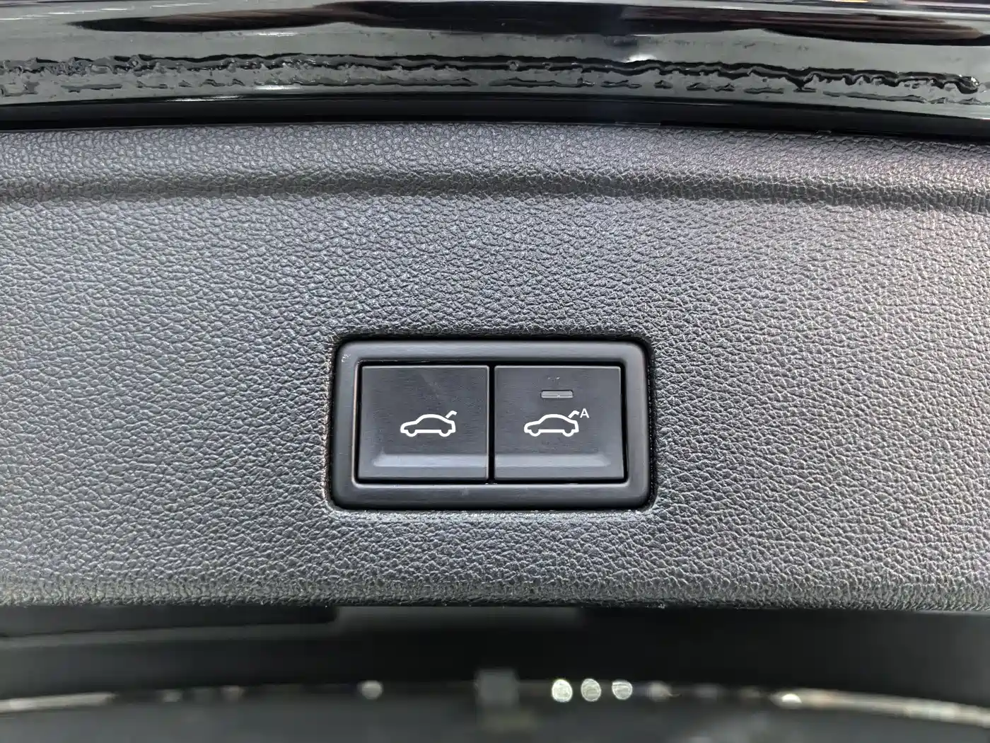 Volkswagen Touareg 2019 3.0TSI Sharp Intelligence Edition China VI фото 15