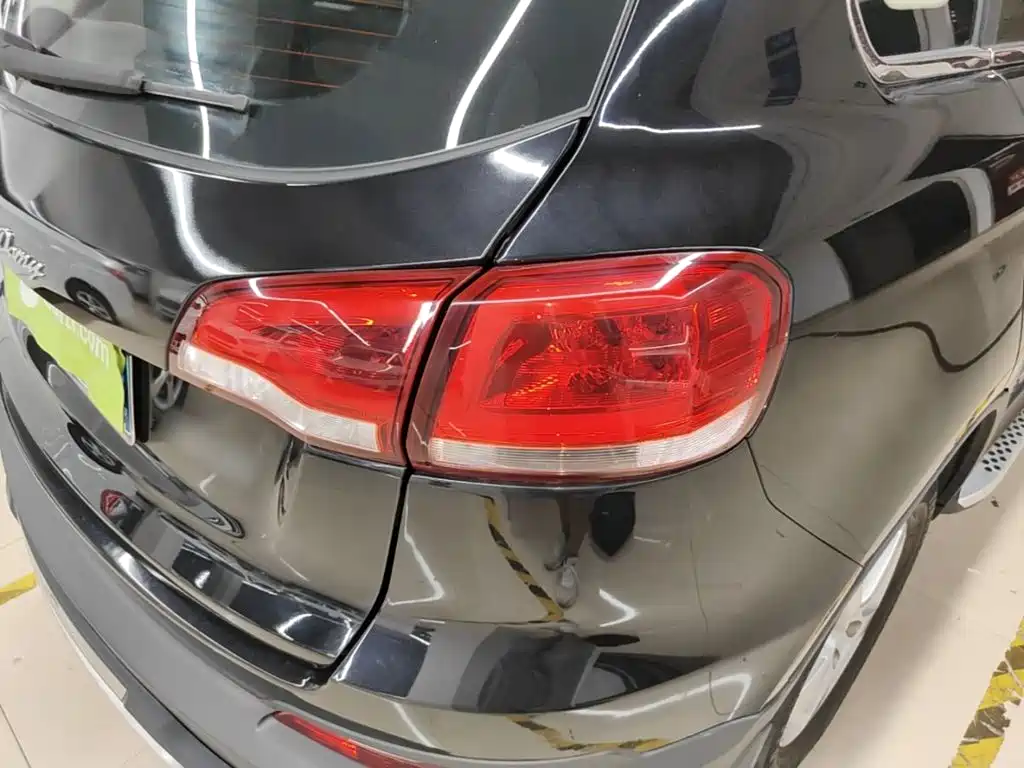 Фото 8 - Zotye Damai X5
