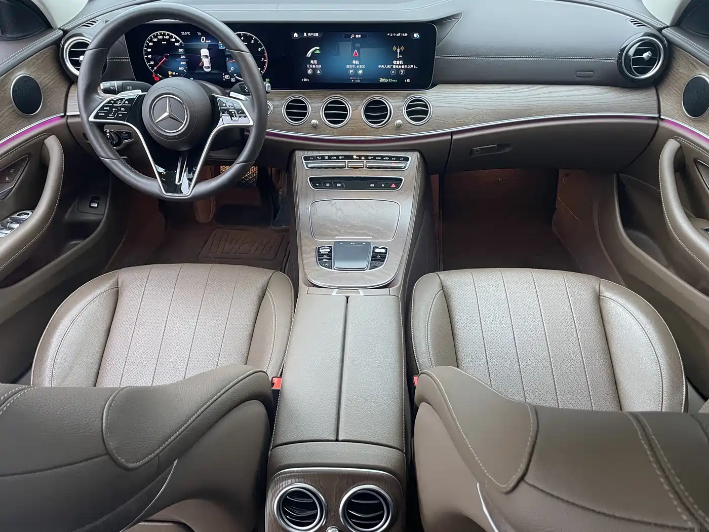 Mercedes-Benz E-Class 2023 E 300 L Fashion фото 6