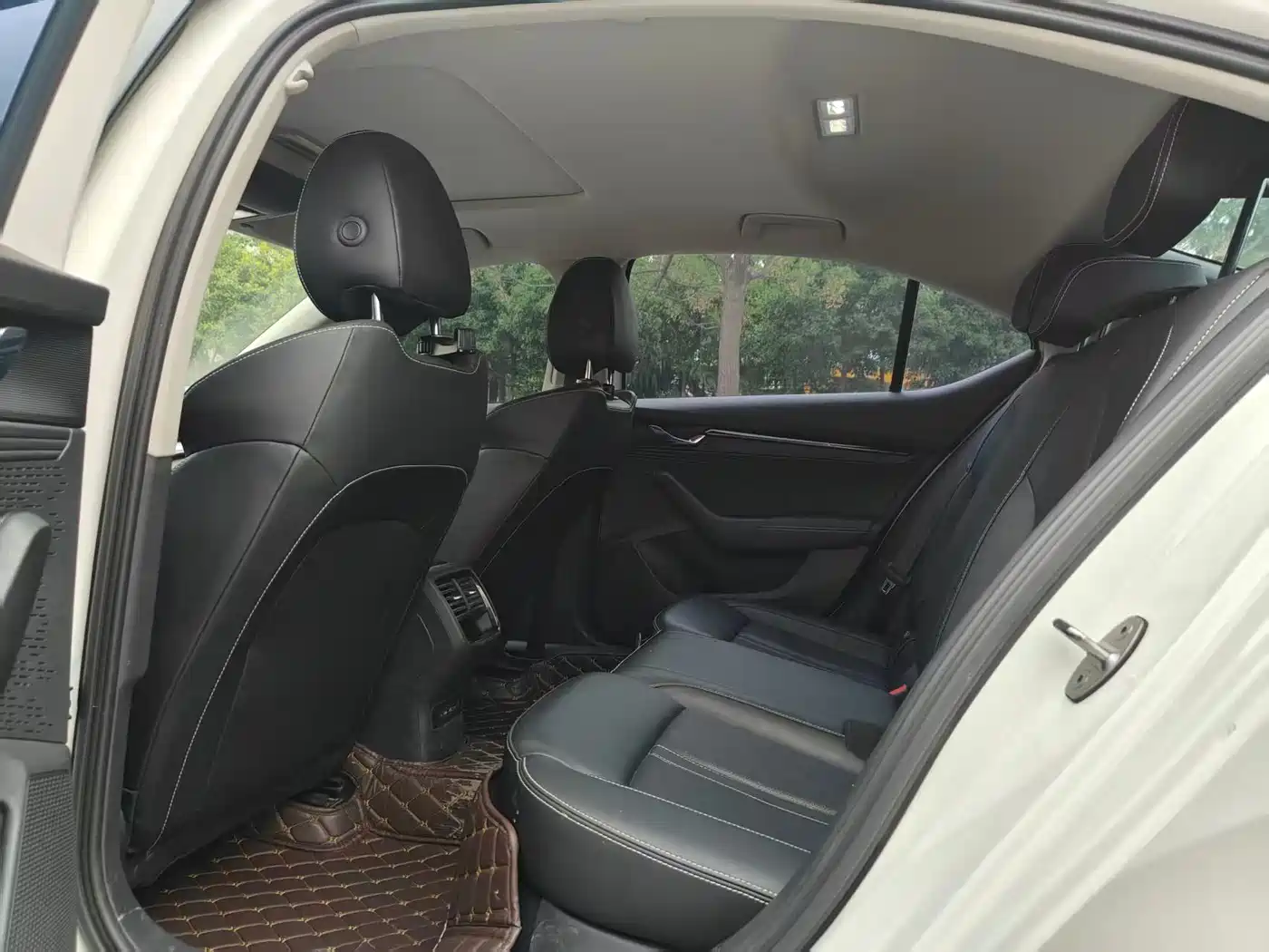 Škoda Octavia 2022 PRO TSI280 Premium Edition фото 8
