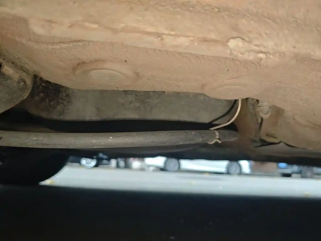 Volkswagen Santana 2015 1.4L Manual Trend Edition фото 17