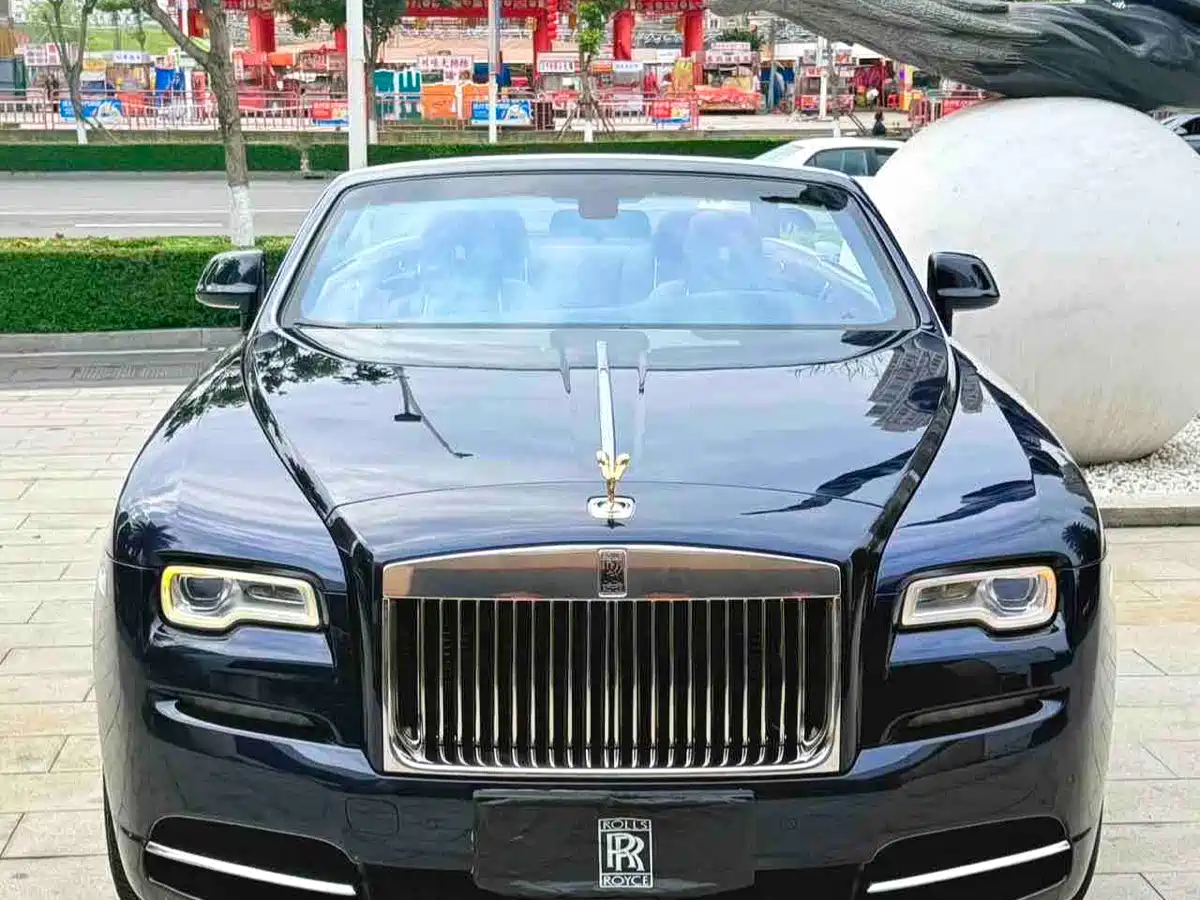 Rolls-Royce Dawn 2018 6.6T Standard фото 2