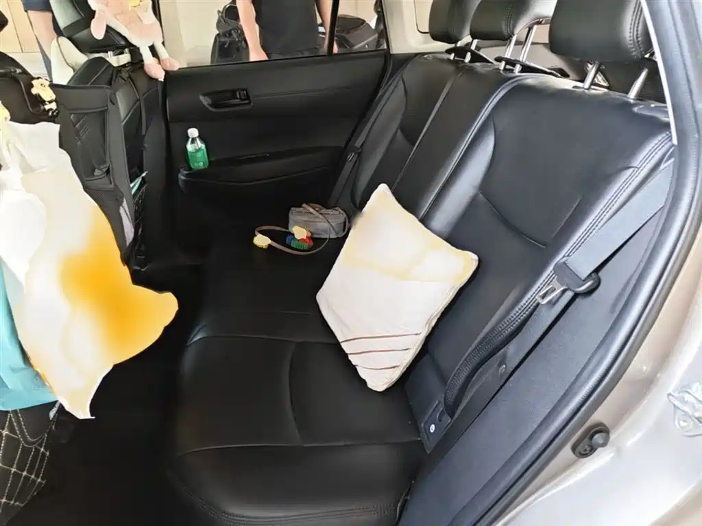 Toyota Frontlander 2023 2.0L CVT Elite Edition фото 15