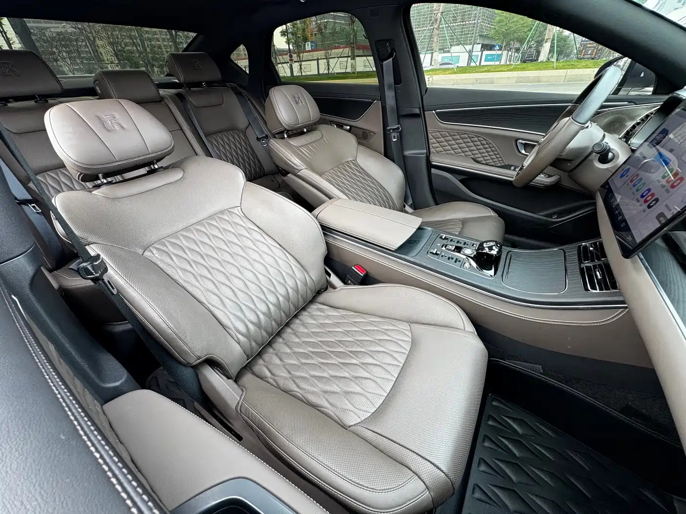 BYD Han 2023 DM-i Champion Edition 121KM Premium фото 33