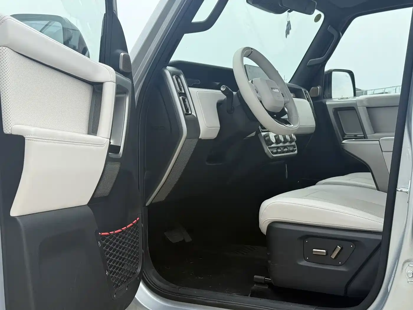 iCAR V23 2025 2025 AWD S Version
