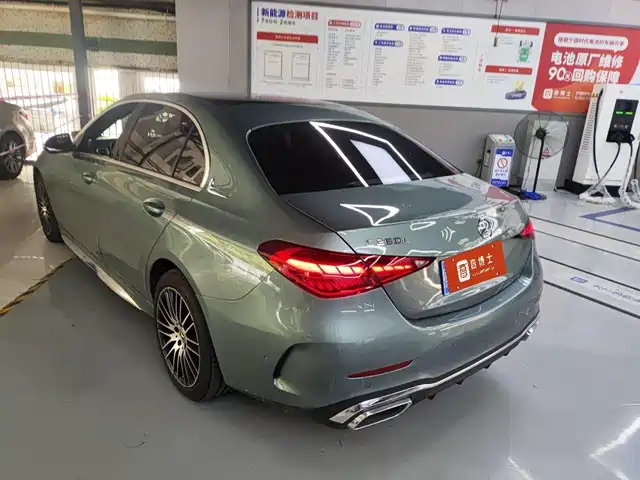 Mercedes-Benz C-Class 2025 Facelift C 260 L Sport Edition — фото 3