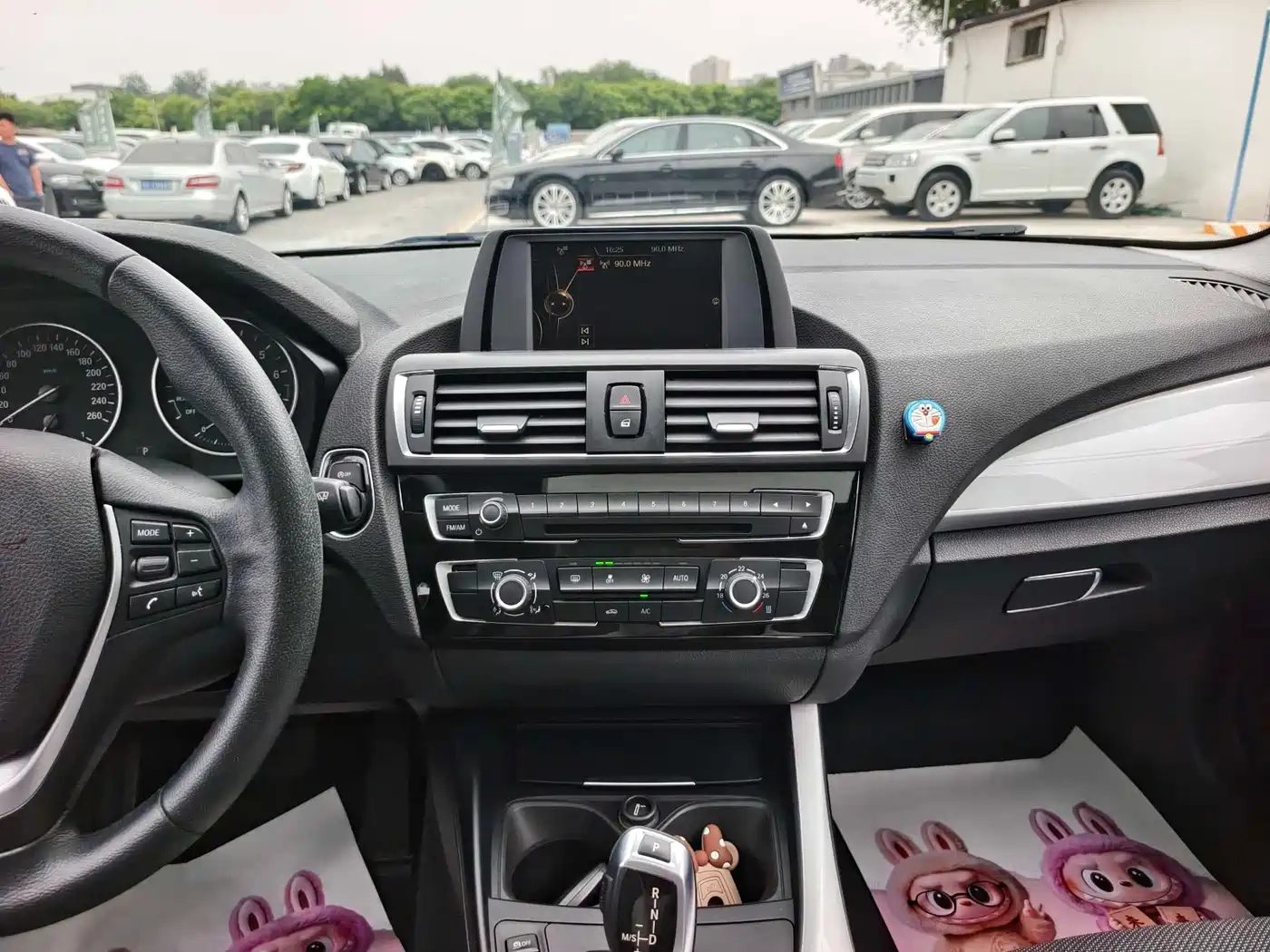BMW 1 Series (Import) 2015 118i Urban Design Package фото 13