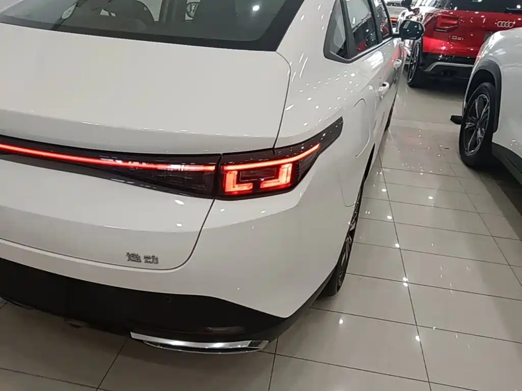 Changan Eado PHEV 2026 2025 Smart New Blue Whale 145KM High-Performance Edition