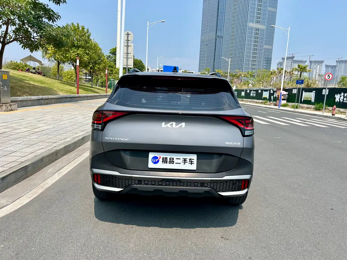 Kia Sportage 2023 2.0T 2WD Flagship Edition фото 31