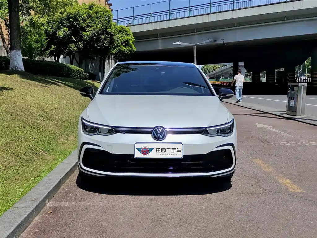 Volkswagen Golf 2021 280TSI DSG R-Line фото 2