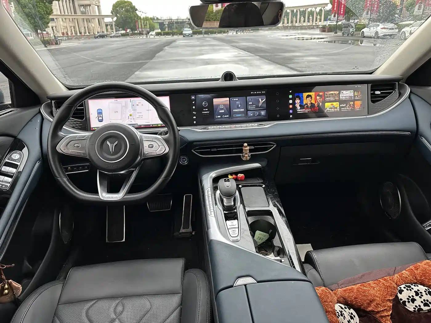 Voyah Auto VOYAH FREE 2021 4WD Extended Range Launch Edition Exclusive Luxury Package фото 6